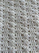 Load image into Gallery viewer, Baby Shawl