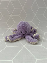 Load image into Gallery viewer, Plush Suction Octopus
