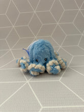 Load image into Gallery viewer, Plush Suction Octopus
